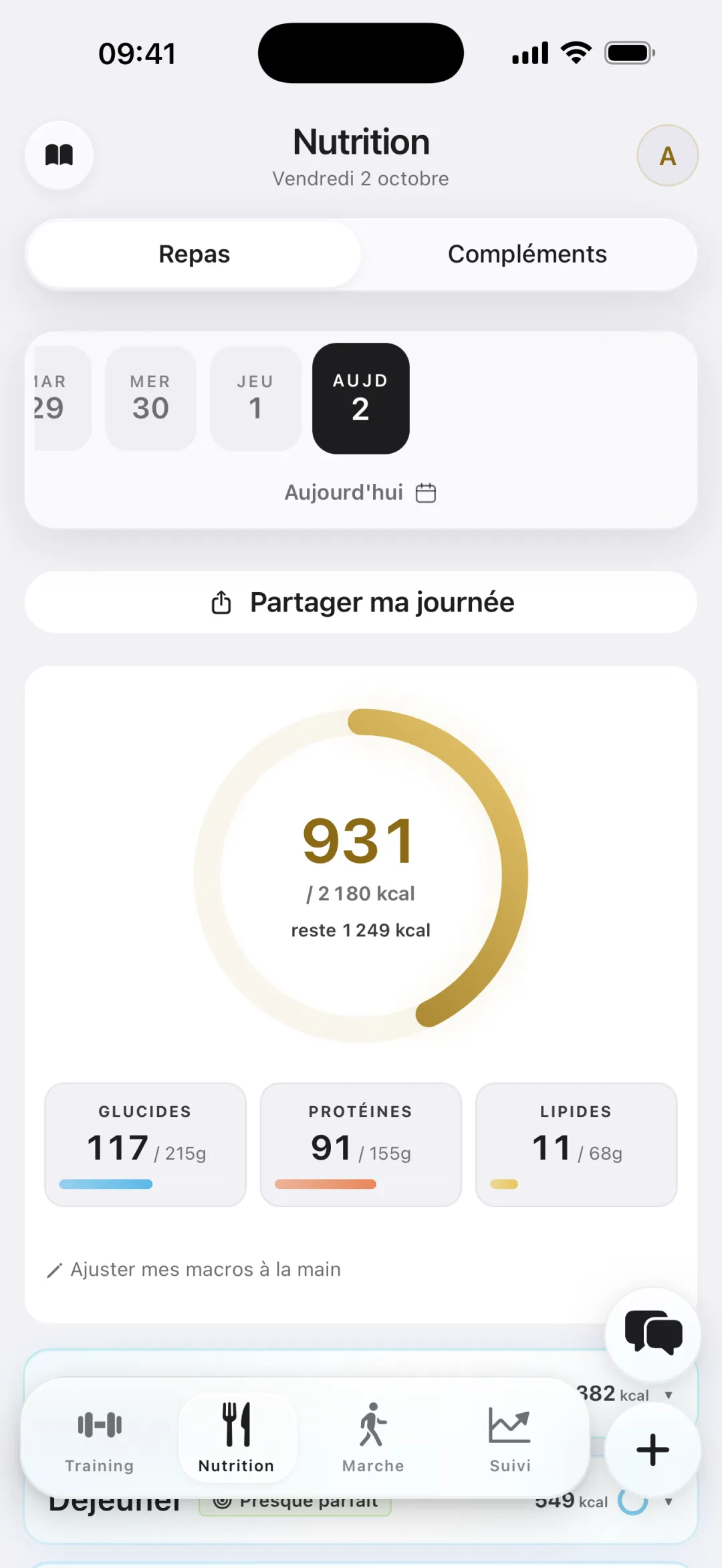 Nutrition : 931 kcal sur 2 180, avec les glucides, les protéines et les lipides du jour.